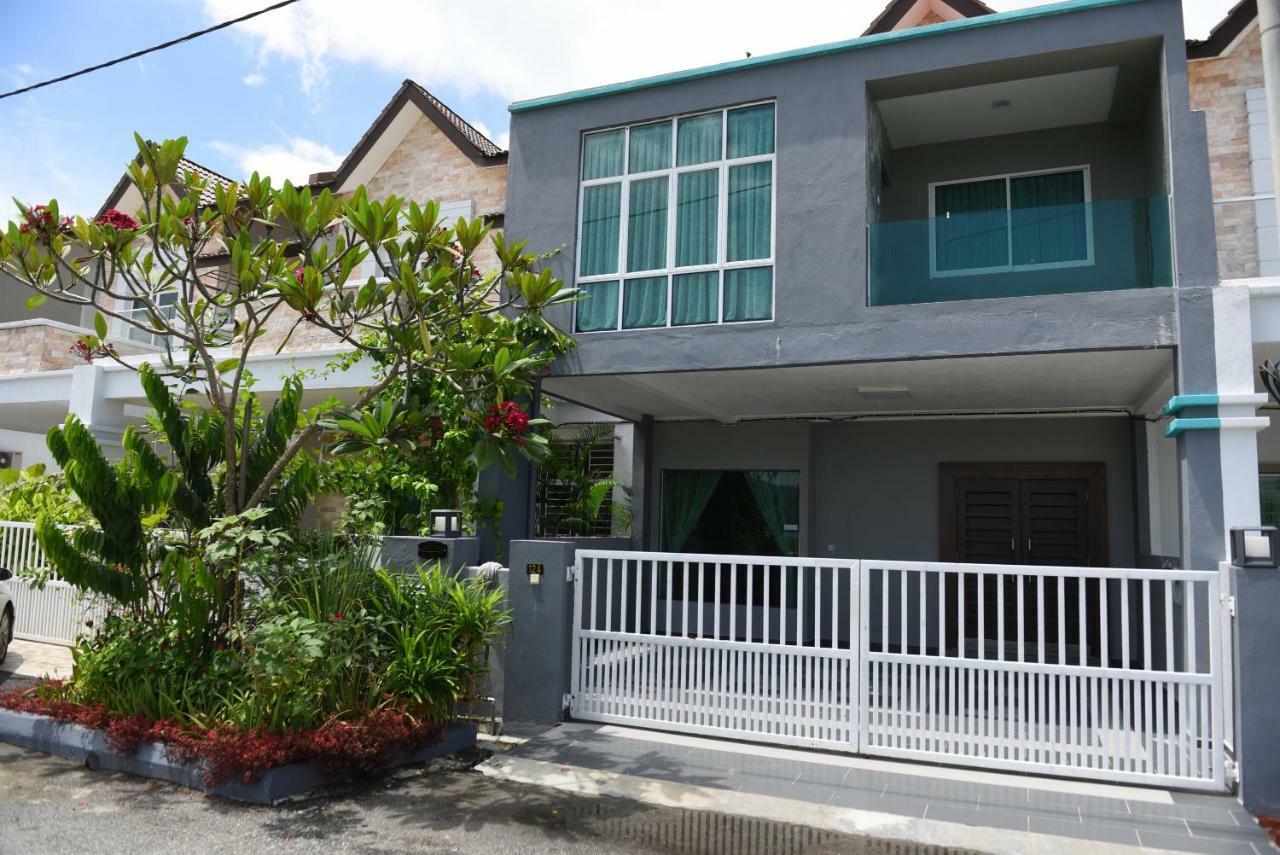 Langkawi Shell Out Villa Kuah Exterior photo