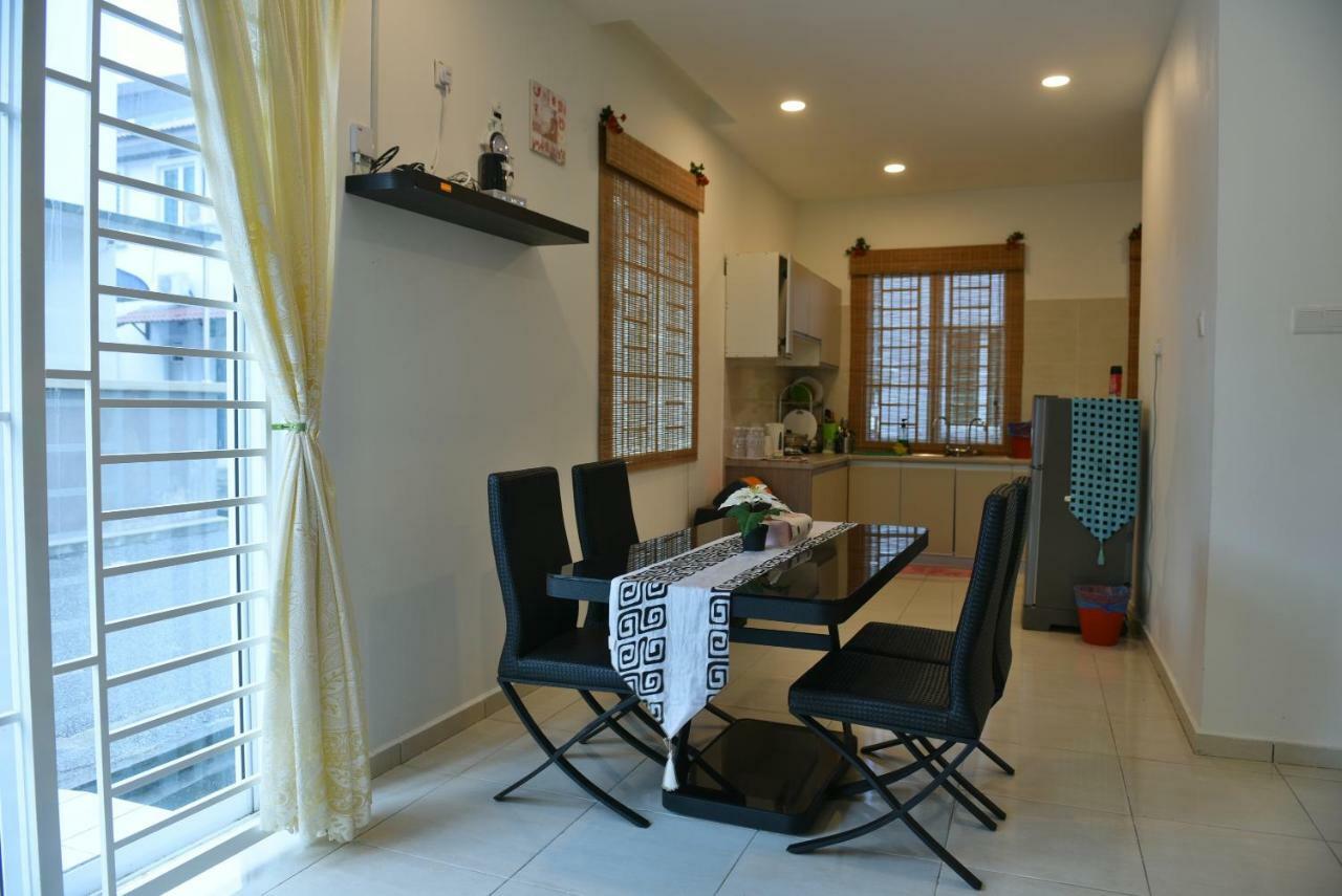 Langkawi Shell Out Villa Kuah Exterior photo